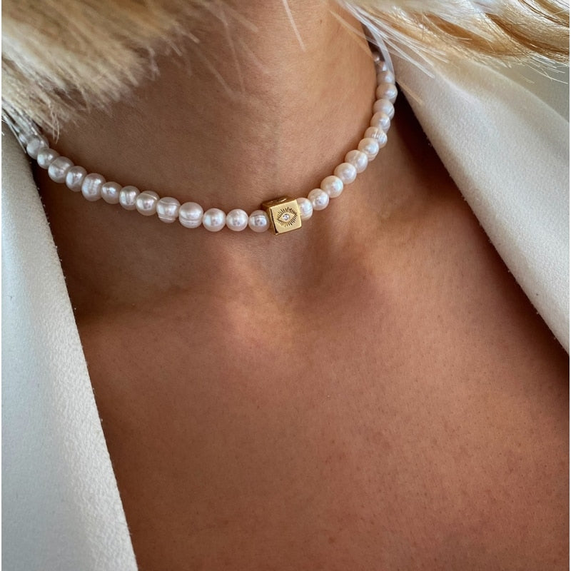 Collar Trendy Quartz Necklace Pendant Natural Stone Pink Crystal Pendant Necklace Bohemian Sparkling METAL SHELL jewelry