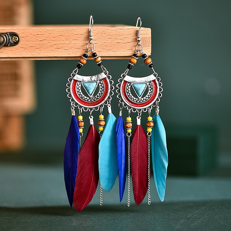 Bohemian White Semicircle Long Feather Tassel Ladies Earrings Women Summer Indian Jewelry Natural Wood Beads Dangle Earrings