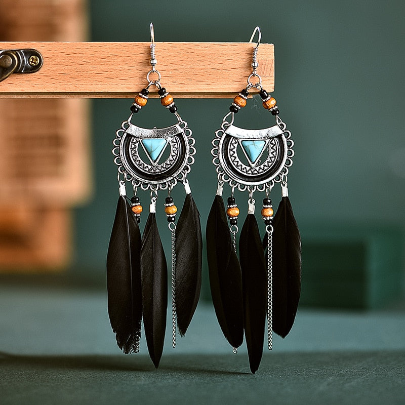 Bohemian White Semicircle Long Feather Tassel Ladies Earrings Women Summer Indian Jewelry Natural Wood Beads Dangle Earrings