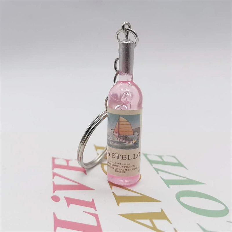 Simulation Resin Beer Wine Bottle Keychain for Women Men Fashion Car Bag Keyring Pendant Accessions Jewelry Gift Wholesale 2023