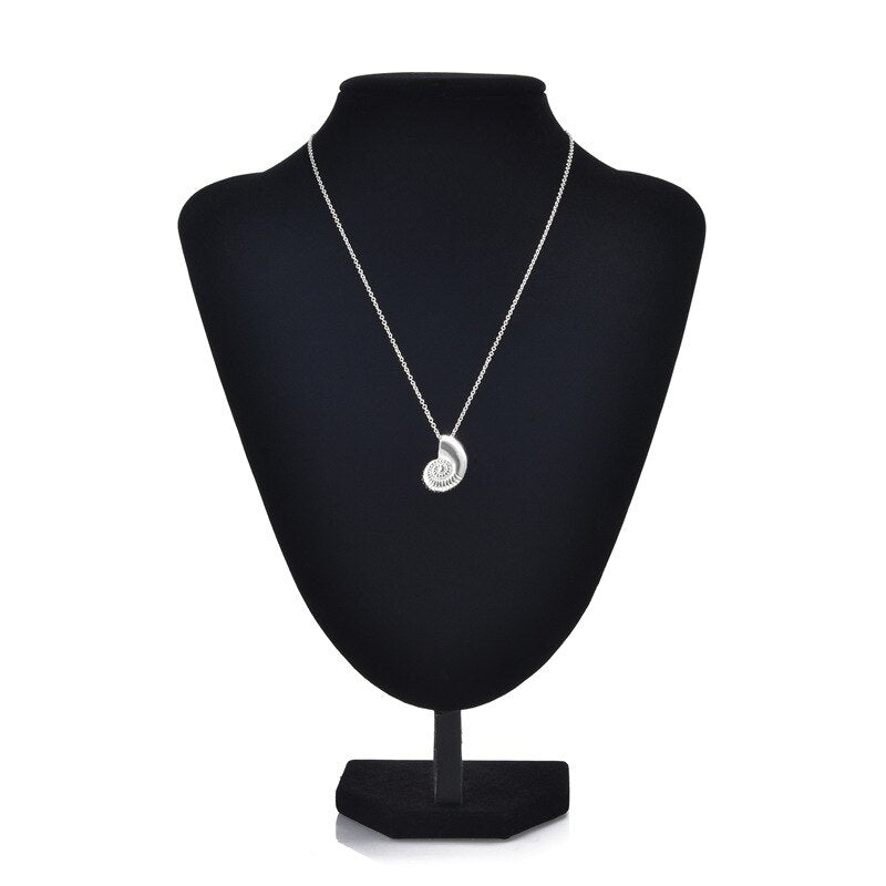 Simple Animal Conch Sea Snail Charms Ocean Shell Pendant Choker Necklaces Ins Crafting Women Birthday Gift Jewelry Accessories