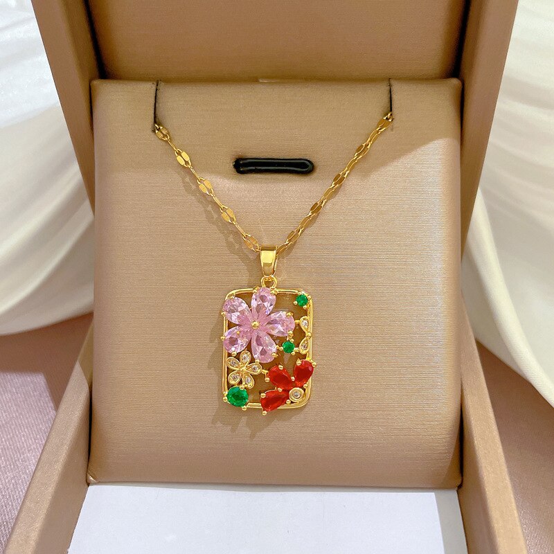 Luxury Design Lady Sunflower Zircon Pendant Necklace for Women Fashion Summer Accessories Wedding Party Jewelry Anniversary Gift