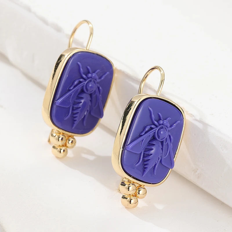 Vintage Luxury Synthetic Lapis Lazuli Hand Carved Bee Hook Earrings Women's Elegant Banquet Celebration Jewelry Accessories Gift - Charlie Dolly