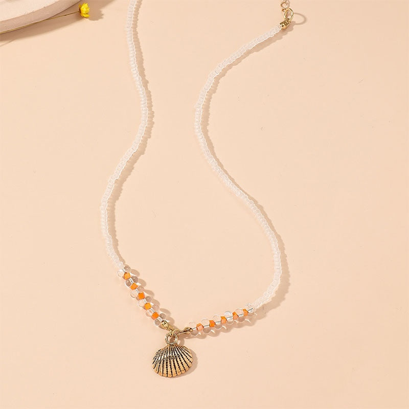 Ocean Style Glass Bead Necklace For Women Simple Handmade Shell Shape Pendant Choker Holiday Fashion Jewelry N038