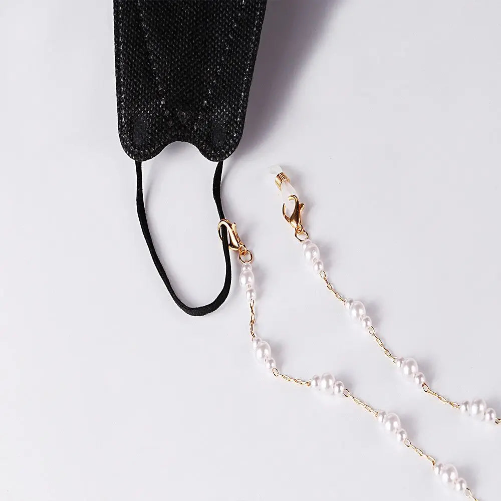 Pearl and Shell Beaded Sunglasses Chain Lanyard