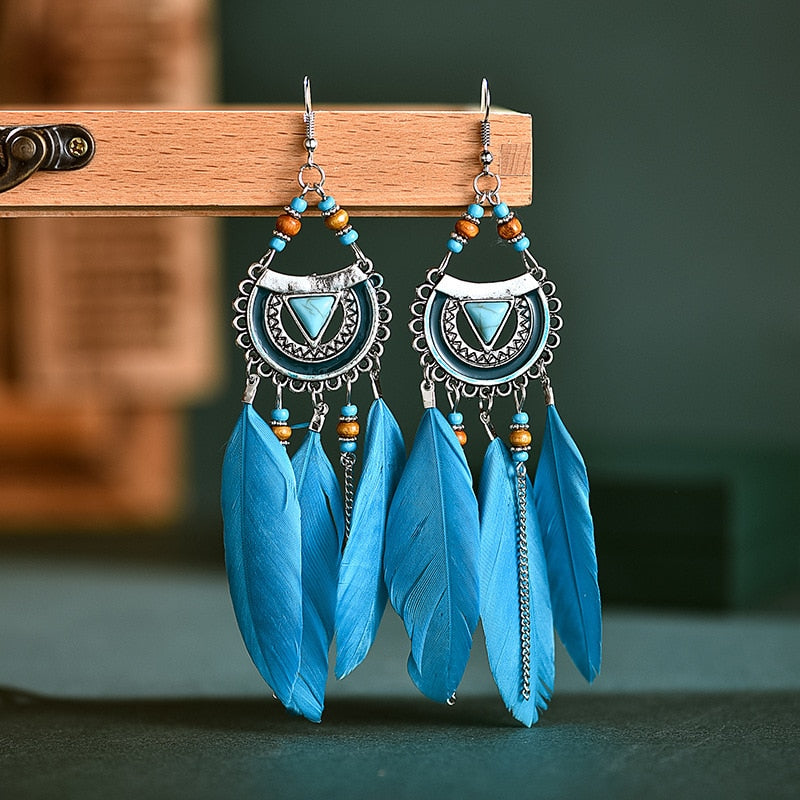 Bohemian White Semicircle Long Feather Tassel Ladies Earrings Women Summer Indian Jewelry Natural Wood Beads Dangle Earrings
