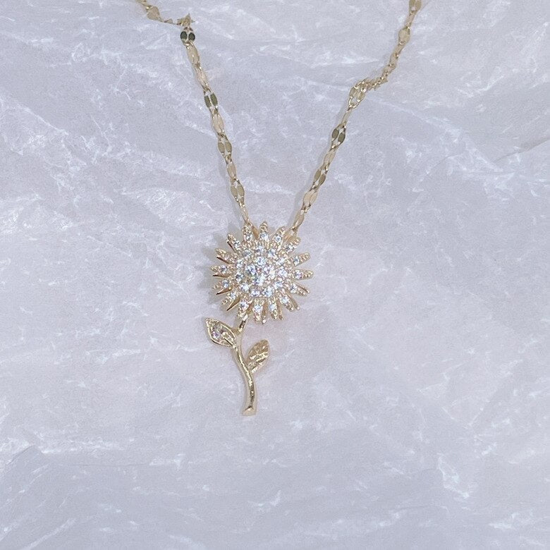 Fashion Exquisite Rotatable Sunflower Pendant Necklace Personality Shiny Zircon Rotating Anxiety Titanium Steel Necklace Jewelry