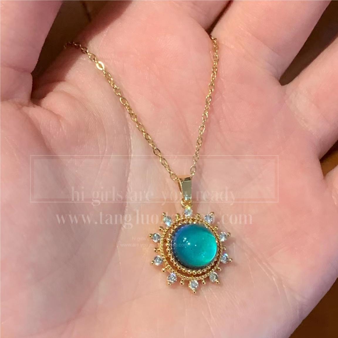 G&D Feeling Mood Sensitive Color Changing Sun Flower Pendant Necklace Gold Color Stainless Steel Necklaces Gift Jewelry