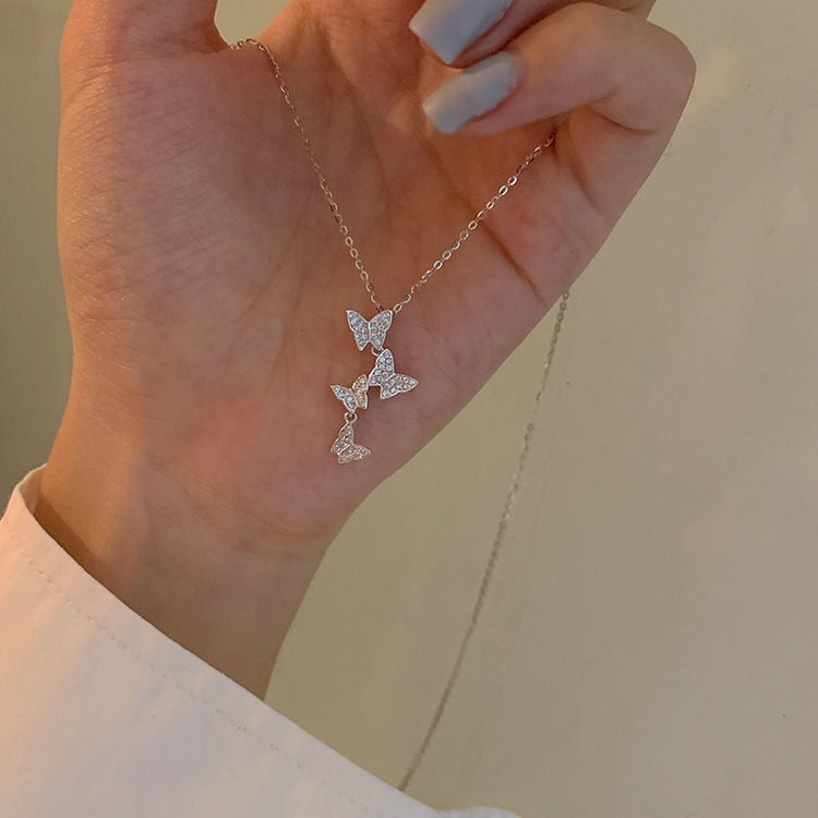 Shiny Butterfly Necklace Ladies Exquisite Double Layer Clavicle Chain Necklace Jewelry for Ladies Gift