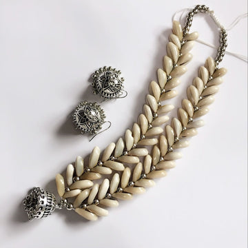 Dongmu Jewellery 2022 Bohemian Style Fashion Original Handmade Beach Shell Lady Necklace Alloy Pendant Exquisite Jewelry - Charlie Dolly