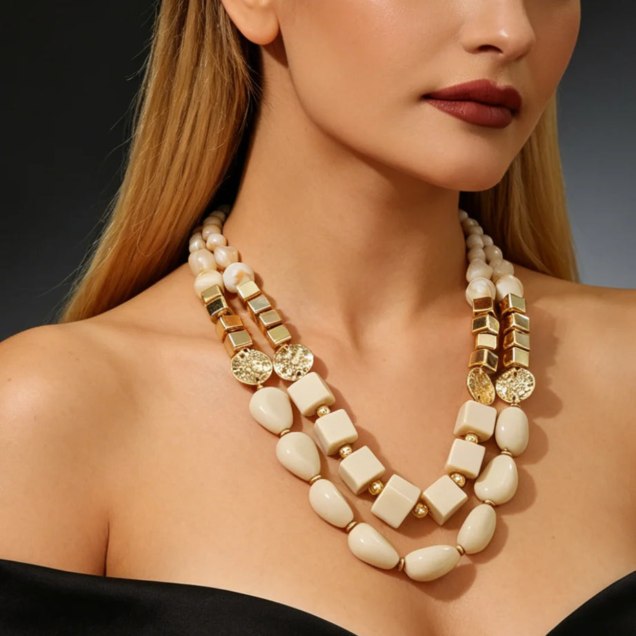 Chunky Acrylic Bead Hammered Disc Necklace Jewelry
