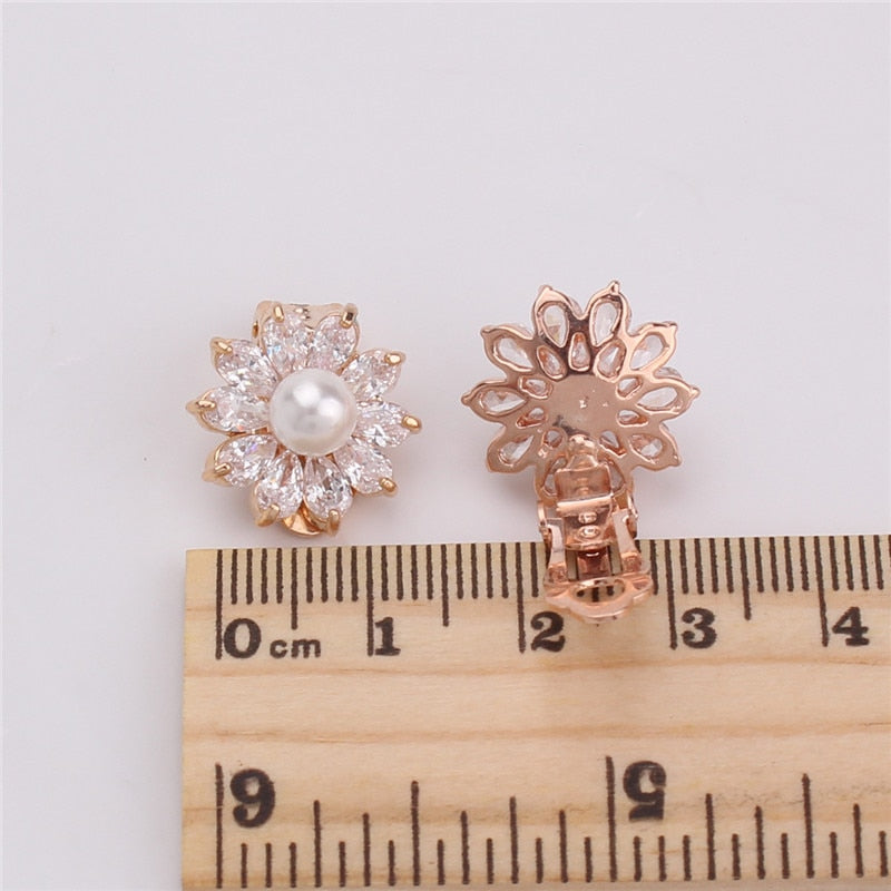 WENHQ New Cubic Zircon Pearl Clip on Earrings No Pierced for Women Girl Fashion Gold Color Flower Shape Ear Clip Fake Earrings