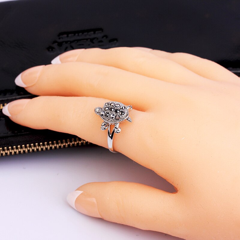 Fashion Enamel Metal Gold Rings Unique Fine Jewelry Scarves Pink Black Painted Flower Ring Gifts For Women Girls Perfect Quality - Charlie Dolly