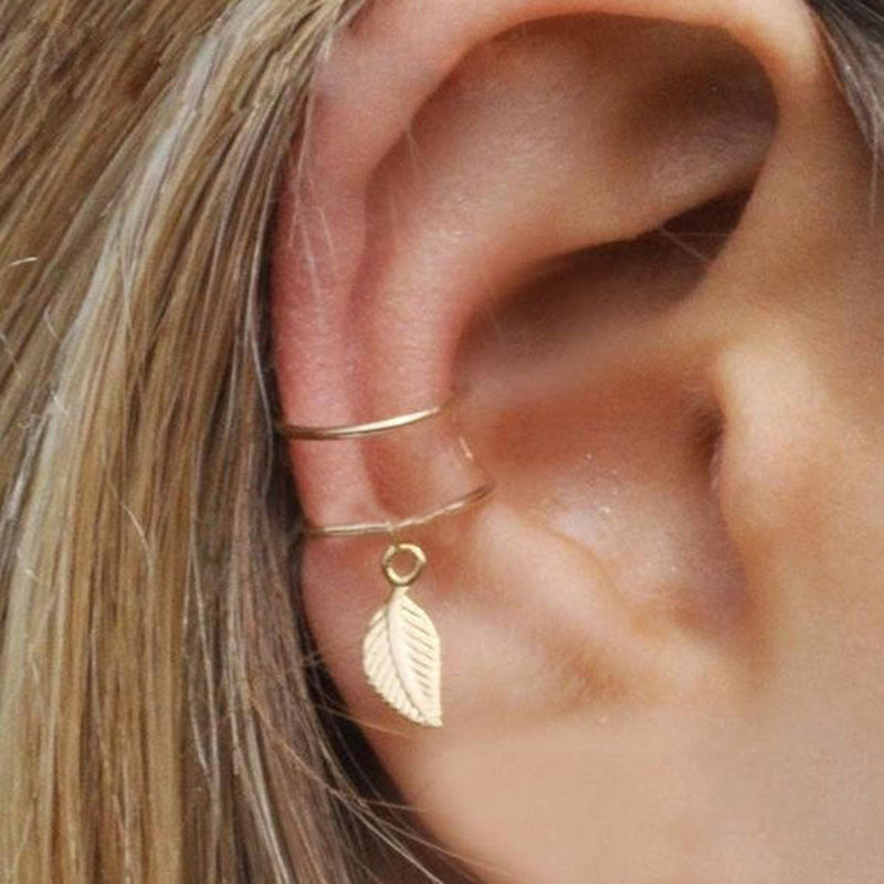 5Pcs/Set 2021 Fashion Ear Cuffs Gold Leaf Ear Cuff Clip Earrings for women Climbers No Piercing Fake Cartilage Earring - Charlie Dolly