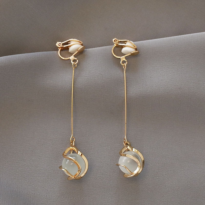 Fashion charm Creative pearl clip on Earrings Cute Handmade Earrings Womens ear clips Jewelry - Charlie Dolly