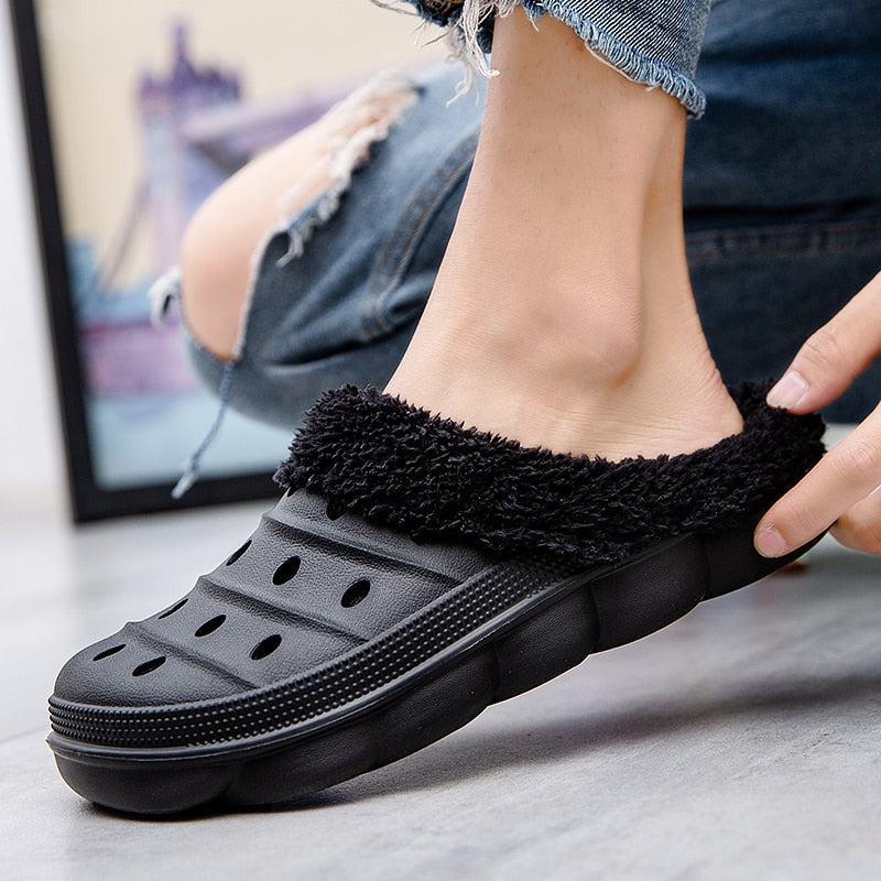 2023 Fashion Men Women Winter Light Slippers Fur Slippers Warm Fuzzy Garden Clogs Mules Slippers Home Indoor Couple Slippers Men - Charlie Dolly
