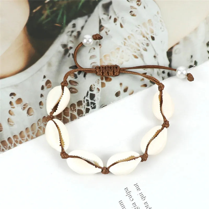 Vintage Boho Shell Bracelet Handmade Rope Chain Natural Shell Cowrie Charm Strand Bracelet Women Femme Ankle Jewelry Party Gifts