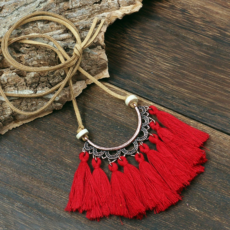 Boho Style 2022 Tassel Necklace Women Fashion Jewelry Rope Chain Boho Choker 2022 Fall And Winter Sweater Chain Women Jewelry - Charlie Dolly