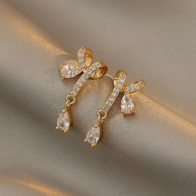 Pearl Rhinestone Bear Love Earrings Female Exquisite Small Earrings Korea Simple Cute Earrings Female Party Beautiful Jewelry - Charlie Dolly