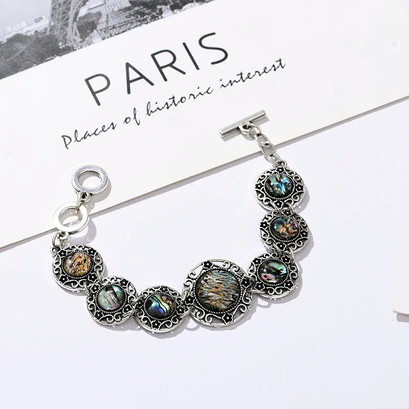 Vintage Ethnic Natural Shell Bracelets & Bangles for Women Boho Temperament Carved Link Bracelets Vacation Party Jewelry Gift