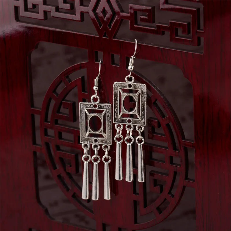 2020 Ethnic Indian Women's Flower Hollow Gypsy Silver Color Drop Earrings Cylindrical Tassel Boho Tribal Jewelry India Jhumki