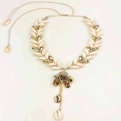 Dongmu Jewellery 2022 Bohemian Style Fashion Original Handmade Beach Shell Lady Necklace Alloy Pendant Exquisite Jewelry