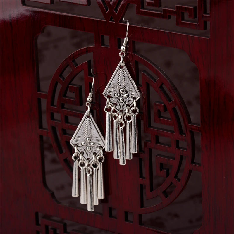 2020 Ethnic Indian Women's Flower Hollow Gypsy Silver Color Drop Earrings Cylindrical Tassel Boho Tribal Jewelry India Jhumki