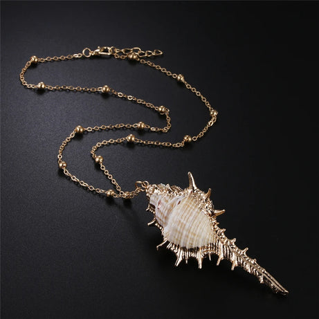 Natural Conch and Cowrie Shell Pendant Boho Necklace