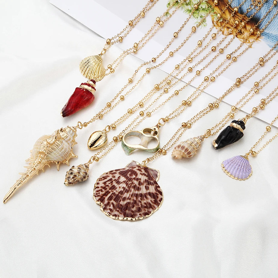 Natural Conch and Cowrie Shell Pendant Boho Necklace