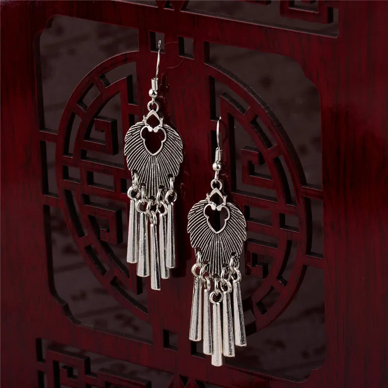2020 Ethnic Indian Women's Flower Hollow Gypsy Silver Color Drop Earrings Cylindrical Tassel Boho Tribal Jewelry India Jhumki