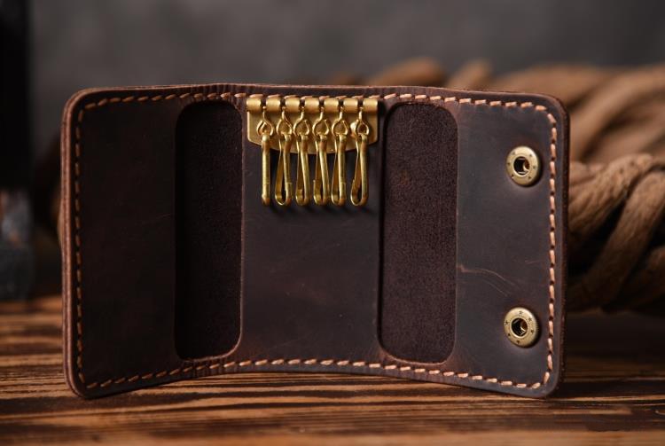 FANCODI Handmade Vintage Genuine Leather Key Holder Men keyChain Cover Leather Key Wallet Men key case bag Women Key Organizer - Charlie Dolly