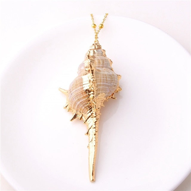 Lateefah Boho Conch Shell Necklace Conch Sea shell Necklace Pendant For Women Collier Femme Shell Cowrie Summer Jewelry