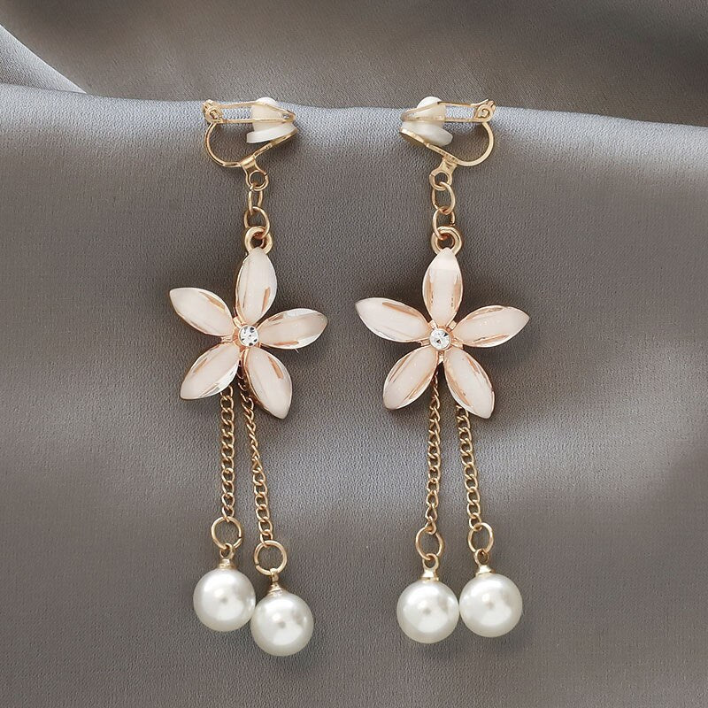 Fashion charm Creative pearl clip on Earrings Cute Handmade Earrings Womens ear clips Jewelry - Charlie Dolly