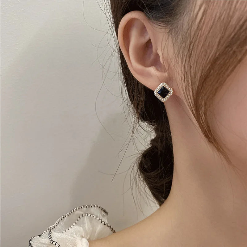 Boho Black Dangle Earrings for Women Long Hanging Earrings Leaf Pendants Pearl Crystal Geometric Earrings pendientes mujer
