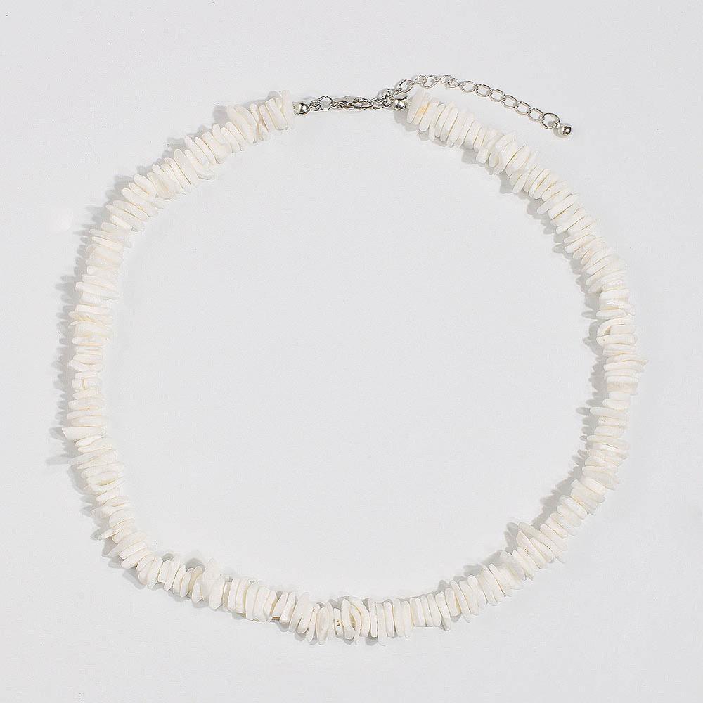 Artilady Shell Choker Necklace for Women Girls Boho Natural Puka Shell Bead Necklaces Aesthetic Designer Jewelry Birthday Gift - Charlie Dolly