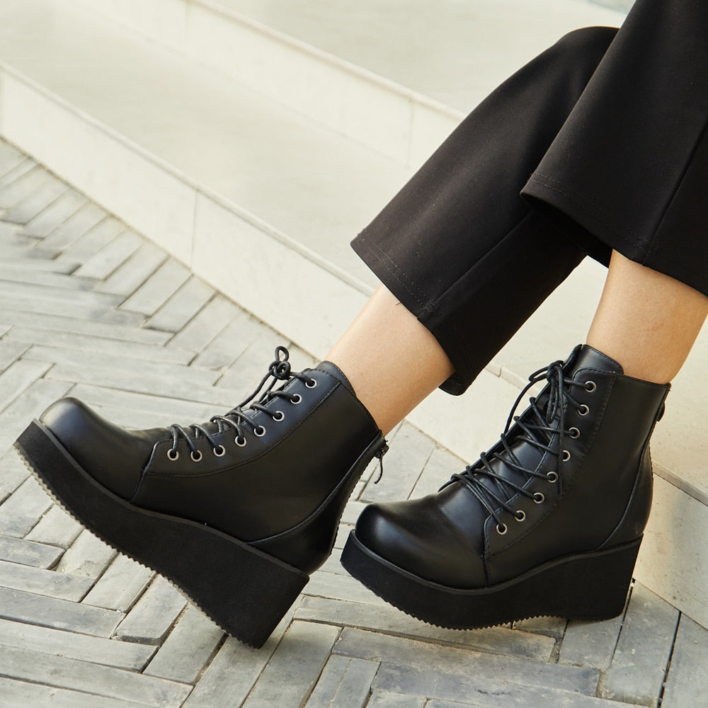 JIALUOWEI New Style Unisex's Shoes Punk Wedge Heel 7cm Pink Holographic Leather Halloween Costumes Gothic Ankle boots - Charlie Dolly