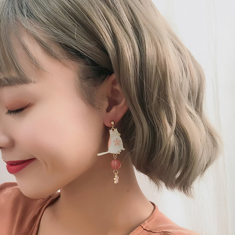 |200001034:361180#Pierced ears|200001034:361181#clip on earrings