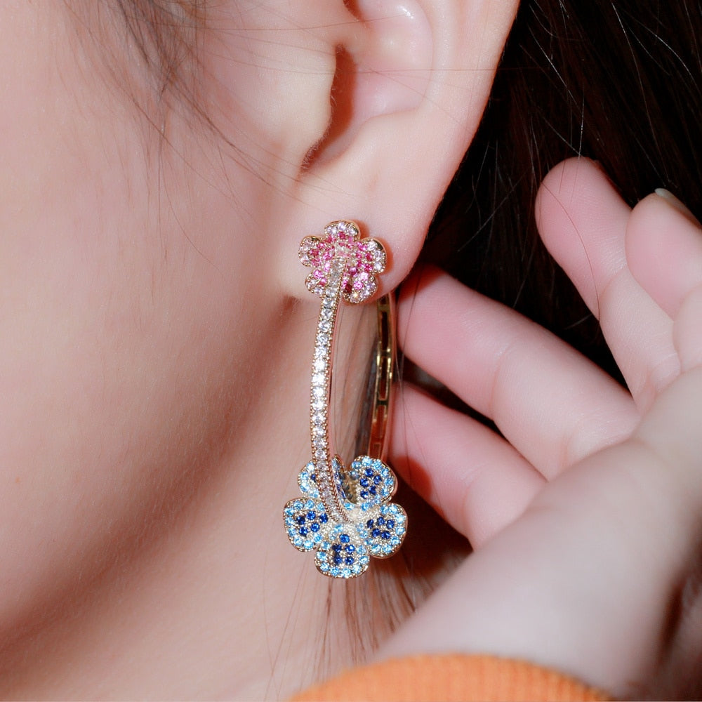 CWWZircons Designer Elegant Micro Pave Blue Red CZ Light Gold Color Big Round Flower Hoop Earrings for Women Jewelry Gift CZ810 - Charlie Dolly