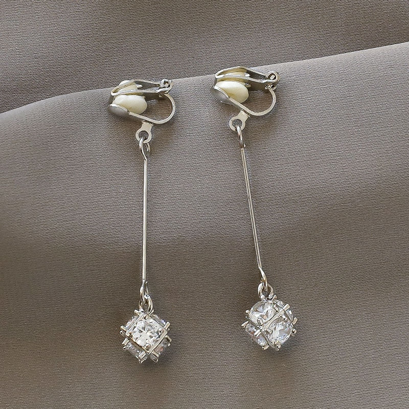 Fashion charm Creative pearl clip on Earrings Cute Handmade Earrings Womens ear clips Jewelry - Charlie Dolly