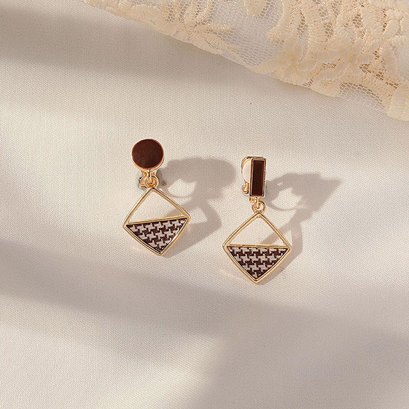 Ear Clips Without Pierced Ears Female Temperament Long Simple Ear Jewelry Thin Earrings Temperament Fashionable Exquisite - Charlie Dolly