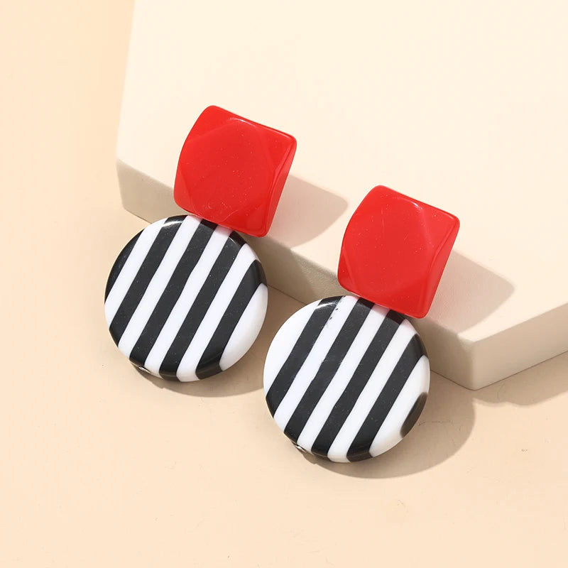 Fashion Big Korean Acrylic Drop Earrings for Women Elegant Statement Simple Resin Large Dangle Boho Earring for Girls Jewelry