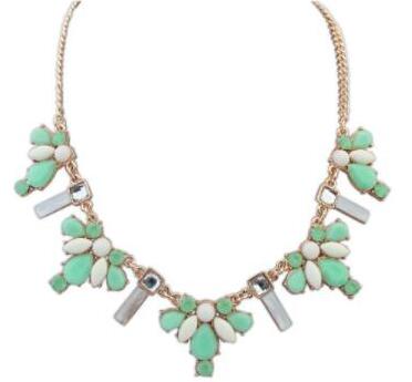 Vintage Jewelry Wholesale Gem Choker Necklace Woman Charm Statement Retro Necklaces &amp; Pendants Gift - Charlie Dolly