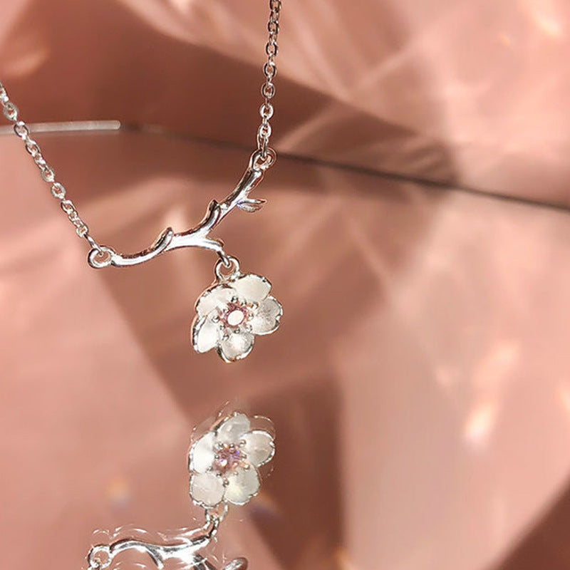 Lotus Tassel Necklace Women's New Popular Good Luck Lotus Pendant Chinese Style Elegant Flower Necklaces Jewelry Accessories