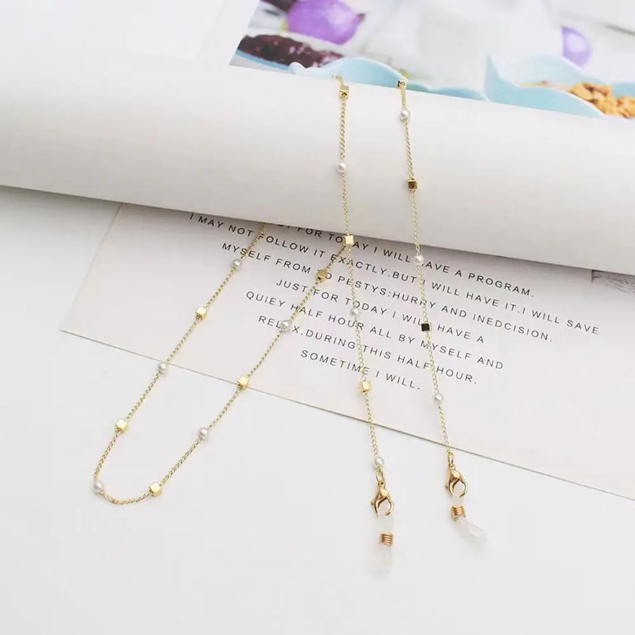 Pearl and Shell Beaded Sunglasses Chain Lanyard