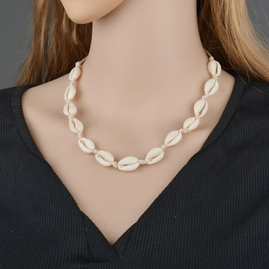 Chained Shell Pendant Boho Choker Necklace