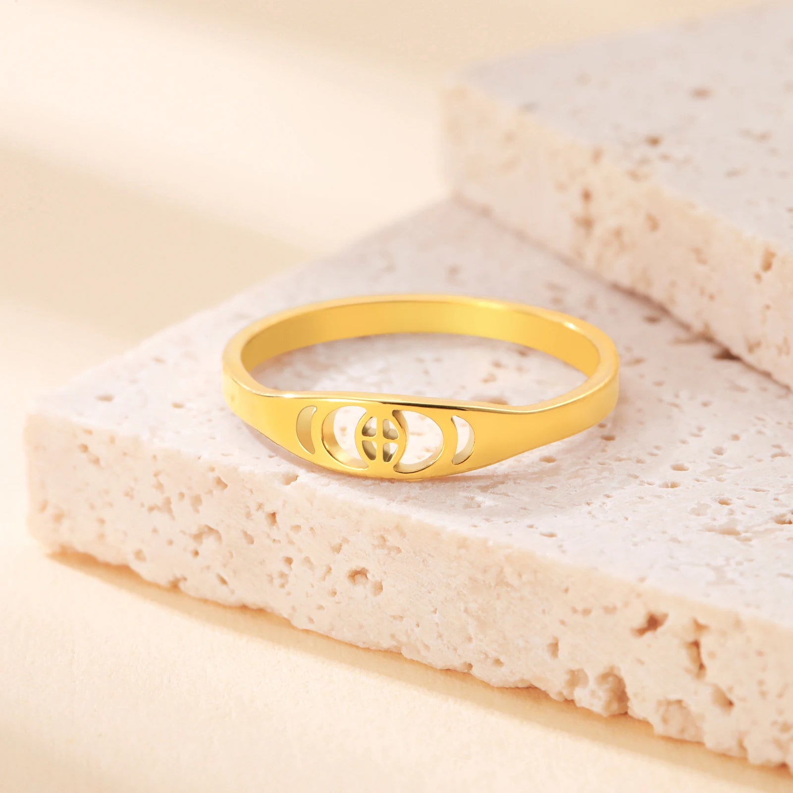 LIKGREAT Trendy Moon Phase Ring Crescent Moon Finger Rings for Women Men Stainless Steel Romantic Lucky Jewelry Boho Gift Amulet