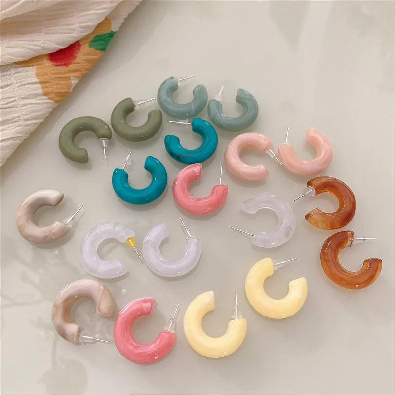 Korean Fashion C-Shape Resin Hoop Earrings for Women New Multicolor Geometric Circle Acrylic Earring Hoops Boho Jewelry Gifts