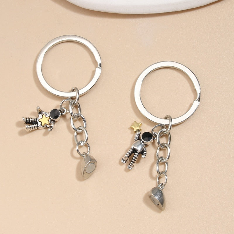 Design Keychain Astronaut Star Magnetic Button Key Ring Spaceman Key chains For Couple Friend Gifts DIY Handmade Jewelry - Charlie Dolly