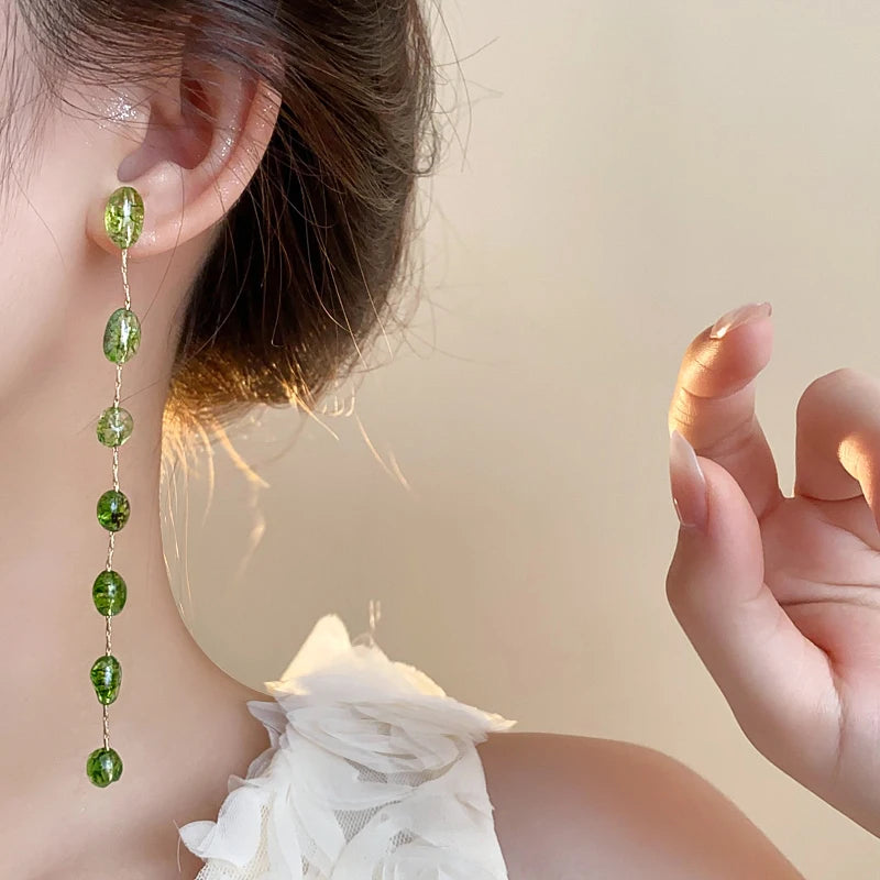 Design Inspired Green Imitation Natural Stone Beads Gold Color Chain Long Tassel Earrings For Womens Fashion Jewelry Accessories
