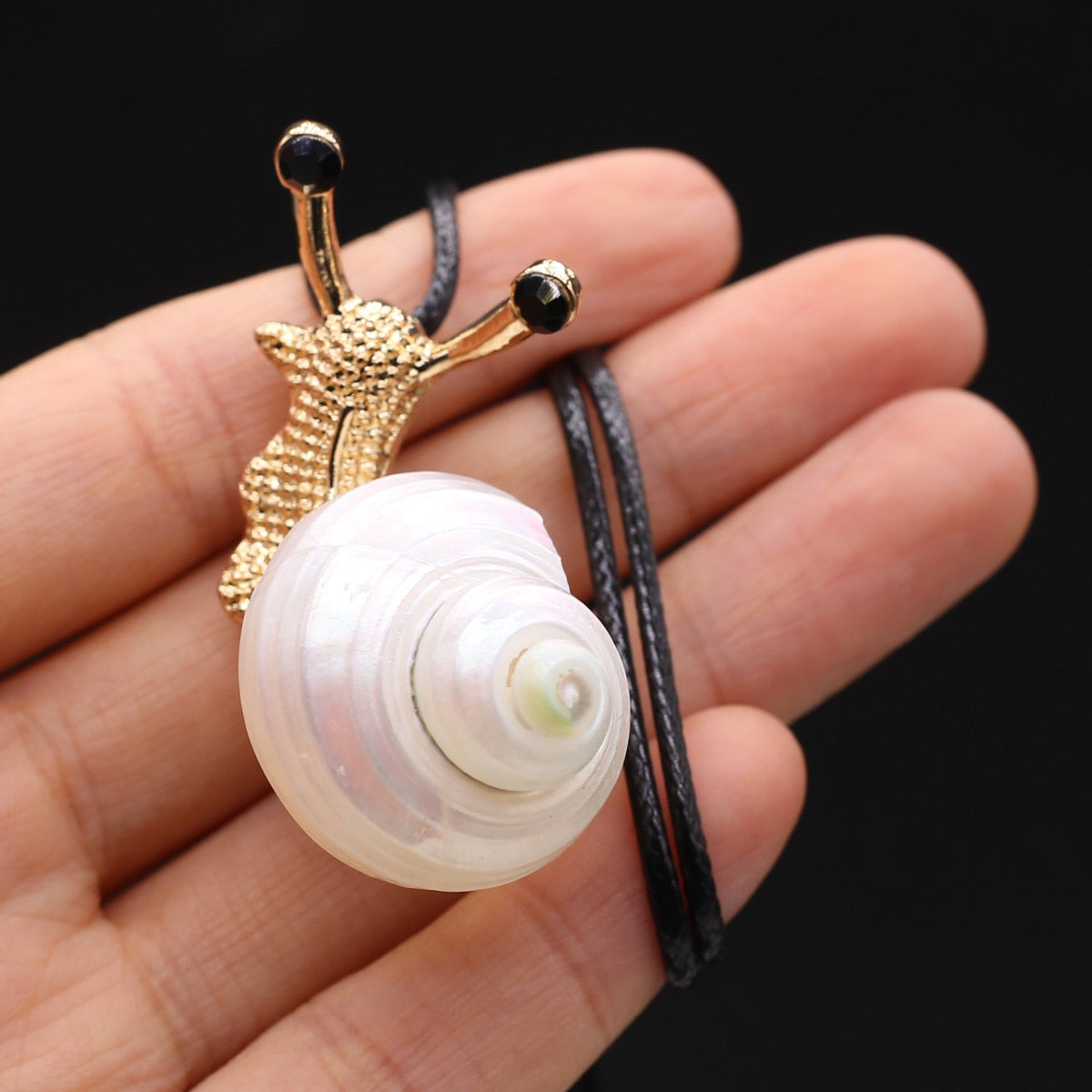 1PCS Vintage Exquisite Snail Pendant Natural Shell Conch DIY Jewelry Leather Rope Necklace Accessories Gift Wholesale - Charlie Dolly